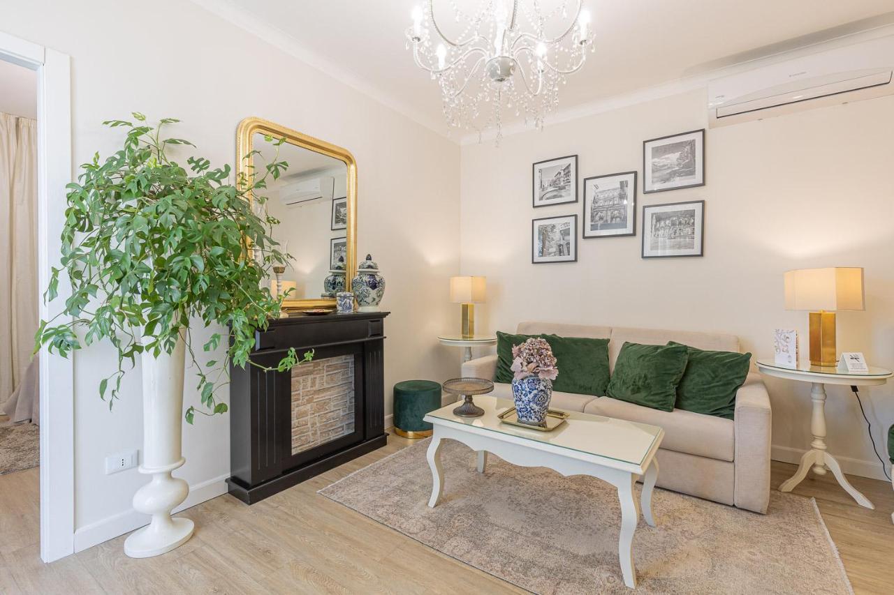 Crys: Apartments, Holiday, Business, Verde - Verona — Photos 2